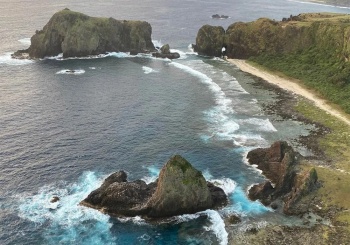 來「天堂島嶼」綠島不只看海，走一趟認識地景和豐富生態，來碗在地美味魚料理